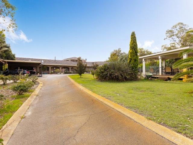 House for sale in Kelmscott, Western Australia