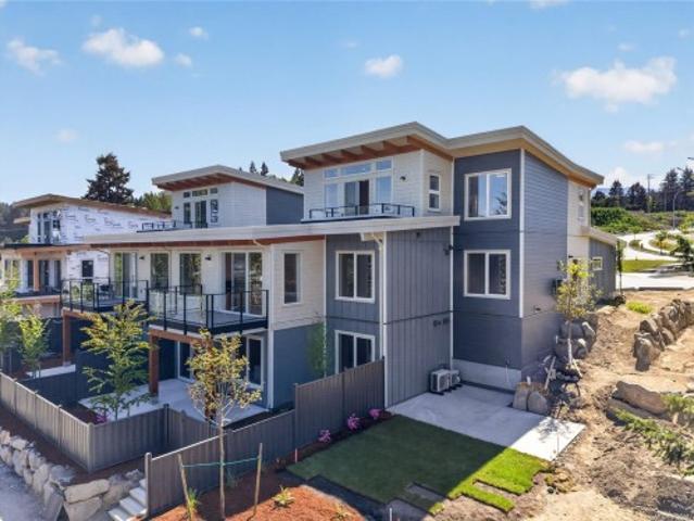 House for sale in Ladysmith, British Columbia