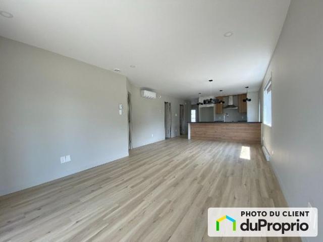 Apartment for rent in Saint-Bernard, Chaudière-Appalaches