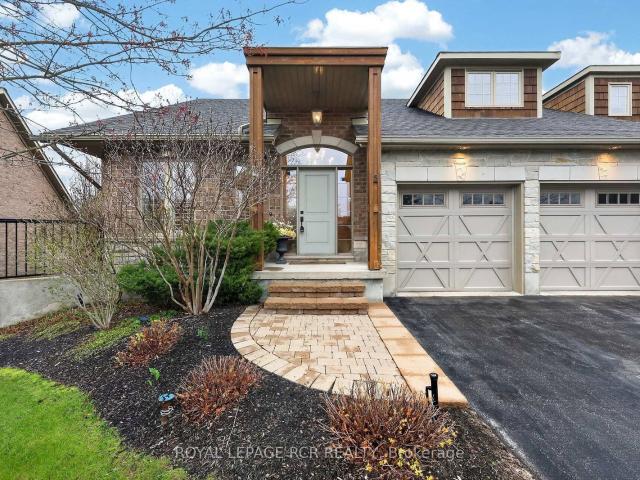 Apartment for sale in Woburn, Ontario