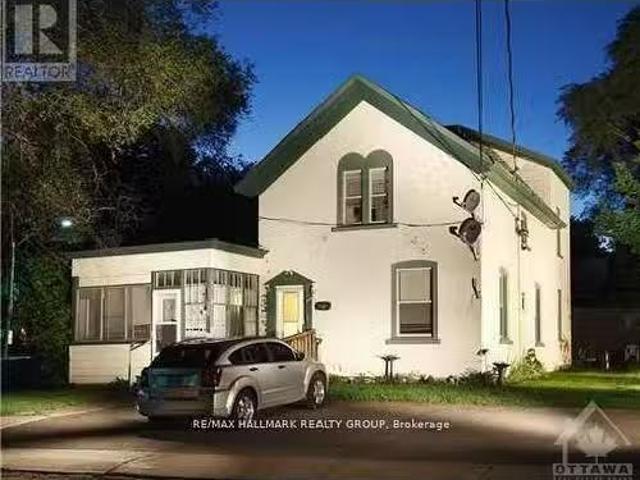 House for rent in Smiths Falls, Ontario