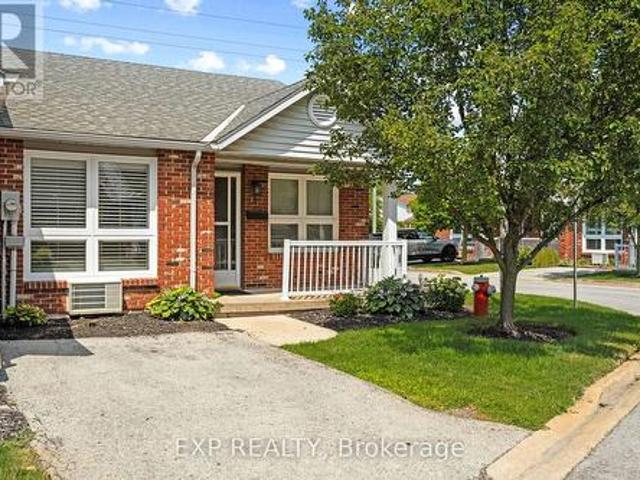 Condo for sale in Niagara, Ontario