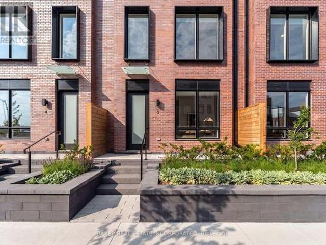Townhouse for sale in Mississauga, Ontario