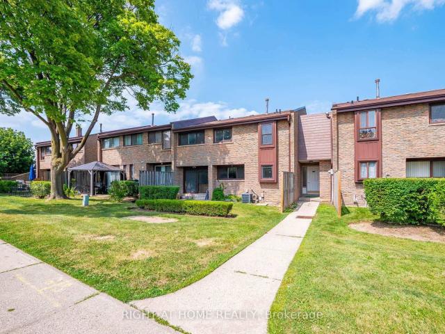 Condo for sale in Mississauga, Ontario