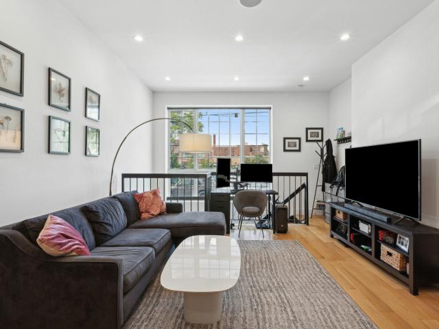 Condo for sale in Queens, Arverne