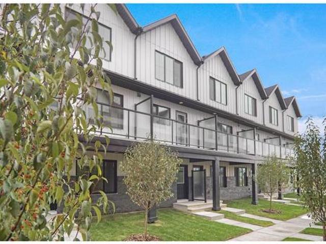 Townhouse for sale in Wedgewood, Alberta