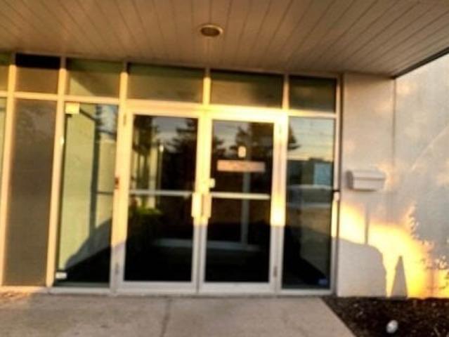 Office for rent in Ontario