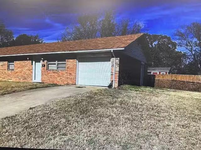 House for rent in Shawnee