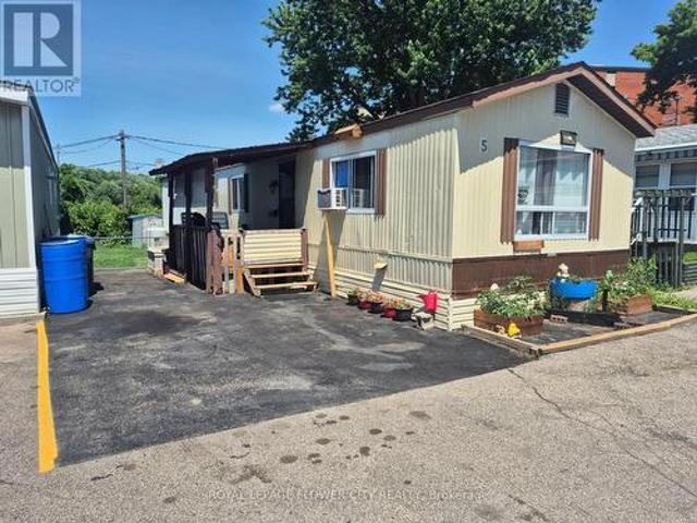 House for sale in Mississauga, Ontario