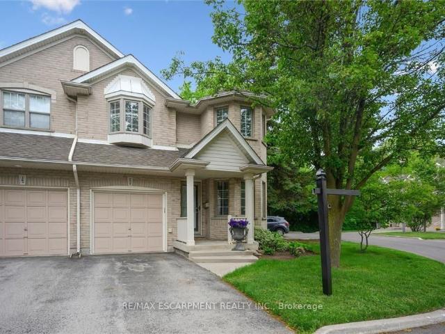 Condo for sale in Woburn, Ontario