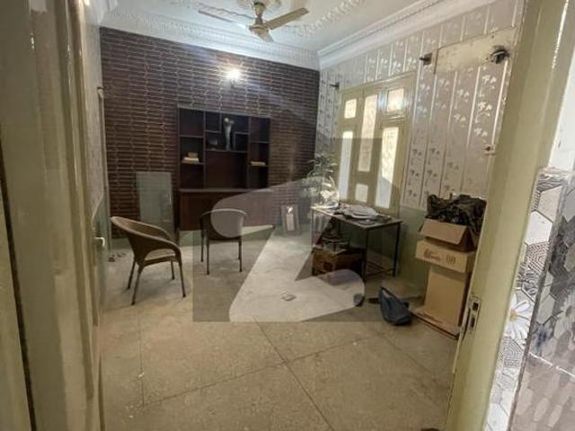 House for sale in تحصیل پشاور شہر, پشاور ڈویژن