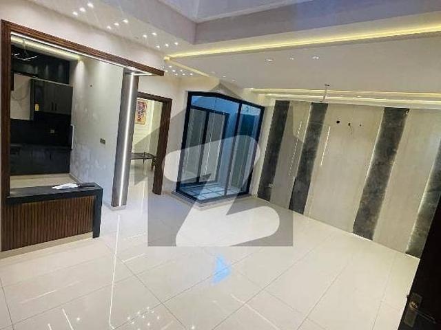 House for sale in Faisalabad, Islamabad Capital Territory