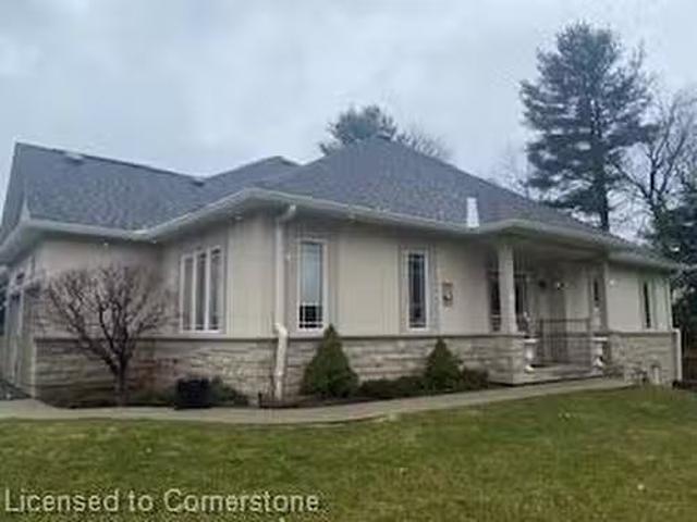 House for sale in Ancaster, Ontario