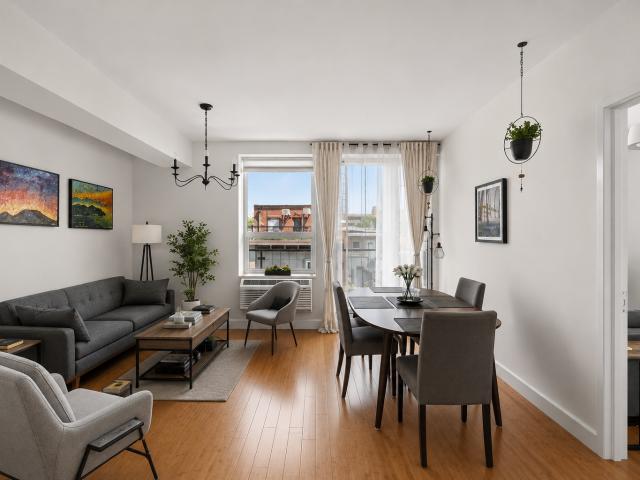 Condo for sale in Queens, Arverne