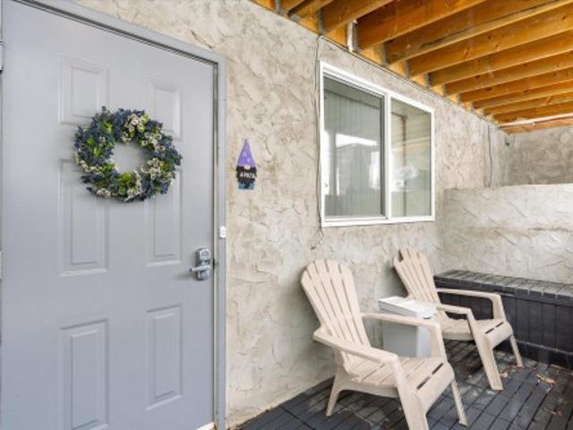 Townhouse for sale in Legal, Alberta