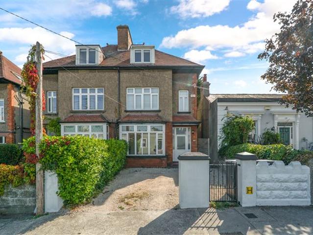 Terraced House to rent in Dun Laoghaire, North Tipperary