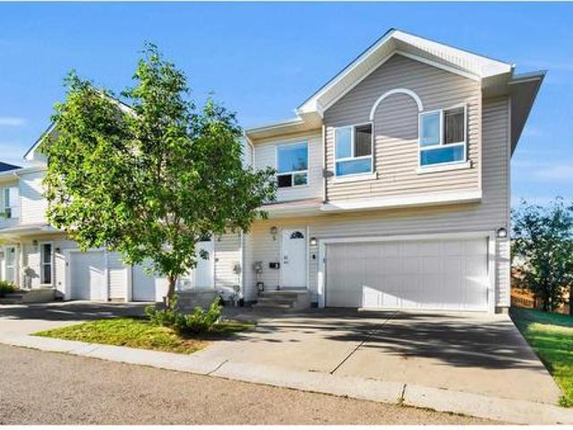 Townhouse for sale in Wedgewood, Alberta