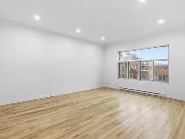 Apartment for rent in Mile-End, Montréal