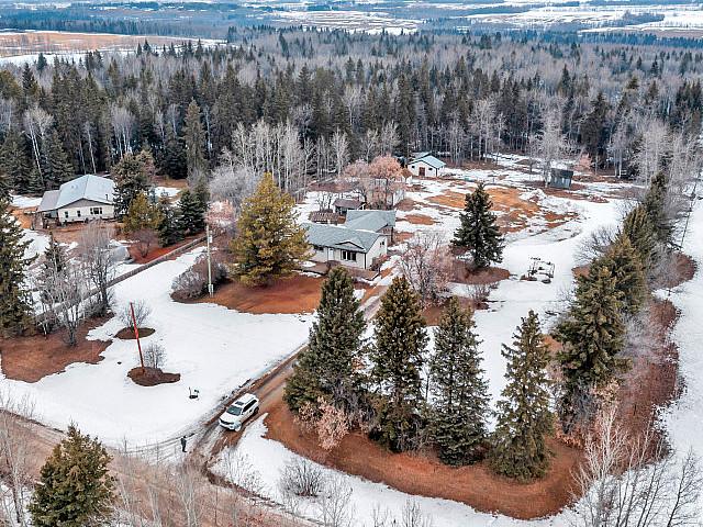 House for sale in Alberta