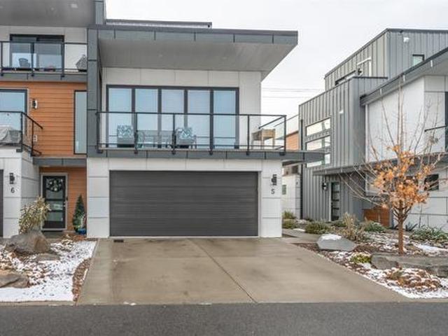 House for sale in Oliver, British Columbia