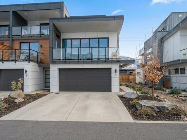 House for sale in Oliver, British Columbia