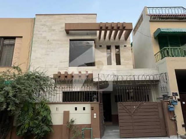 House for sale in لاہور, لاہور ڈویژن