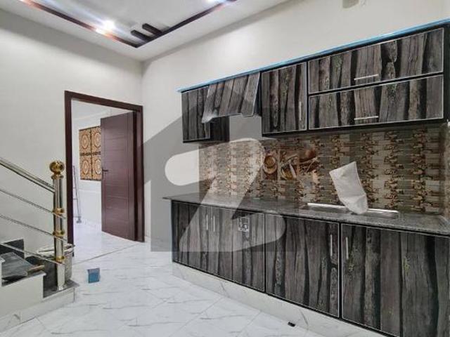 House for sale in Faisalabad, Islamabad Capital Territory