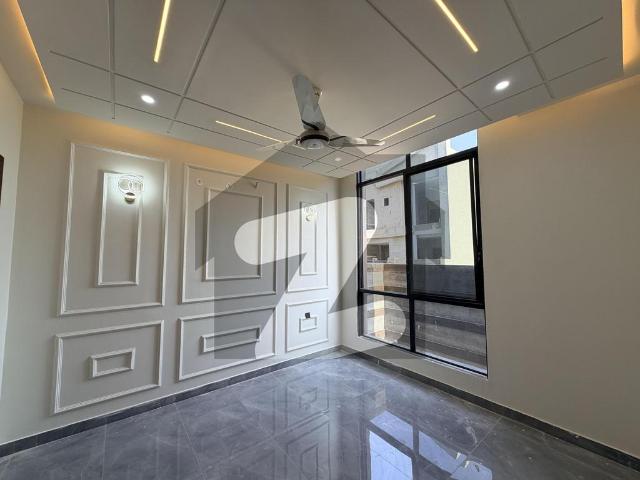 House for sale in Sialkot, Islamabad Capital Territory