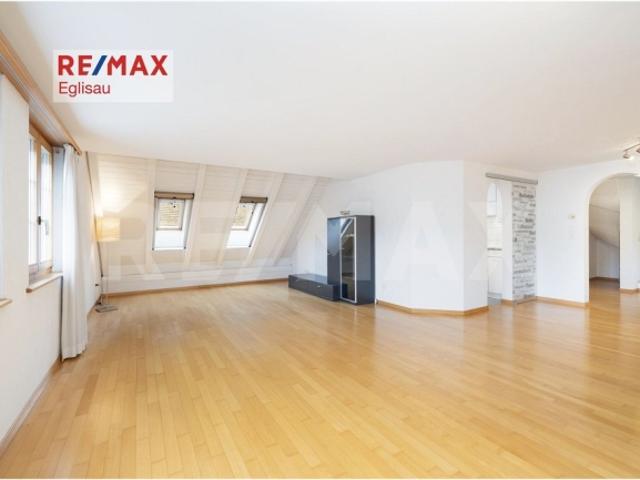 Wohnung kaufen in Bachenbülach, Zürich
