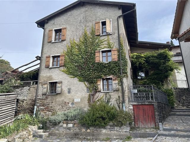Einfamilienhaus kaufen in Aldesago, Tessin