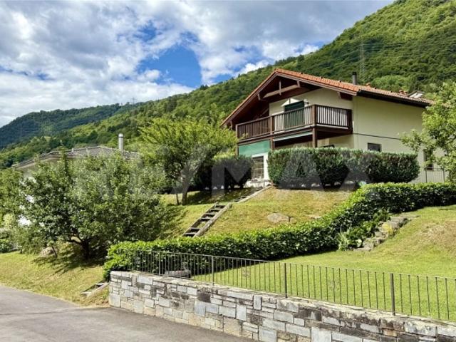 Einfamilienhaus kaufen in Cama, Graubünden