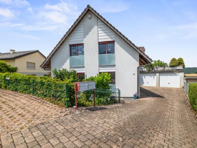 Einfamilienhaus kaufen in Giebenach, Basel-Landschaft