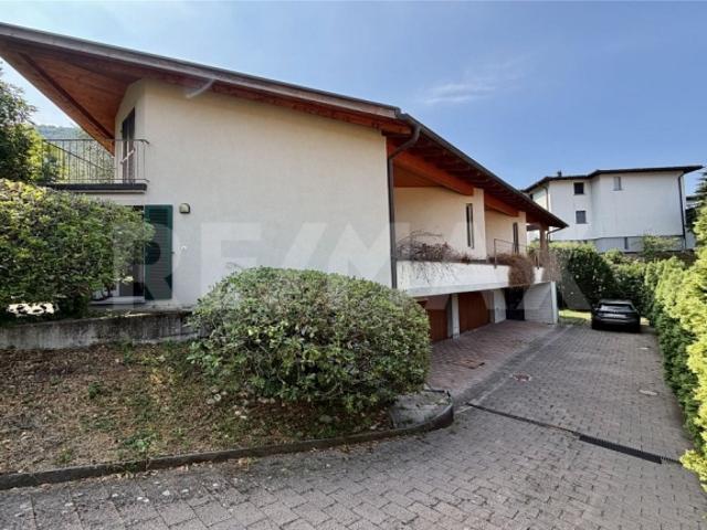 Einfamilienhaus kaufen in Aldesago, Tessin