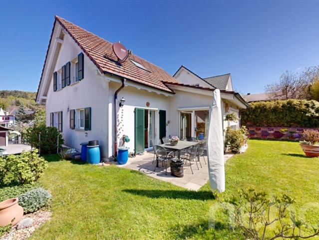 Einfamilienhaus kaufen in Gempen, Solothurn
