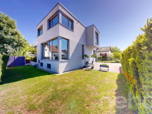 Einfamilienhaus kaufen in Dietikon, Zürich