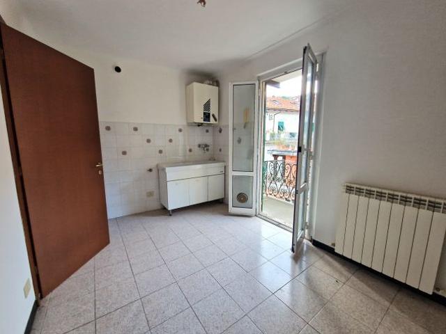 Appartamento in vendita a Busalla, Liguria