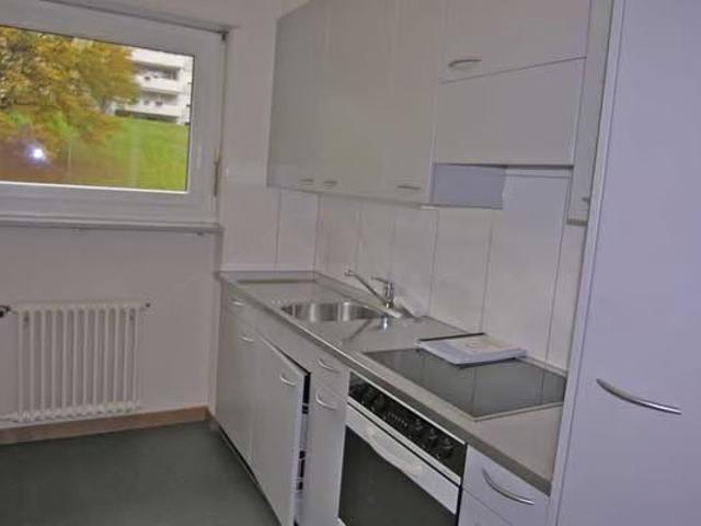 Haus mieten in Einigen, Zürich