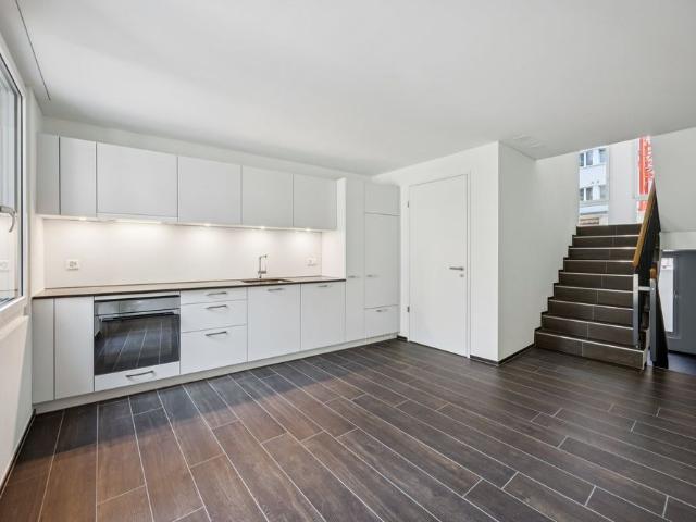 Apartment mieten in Einigen, Zürich