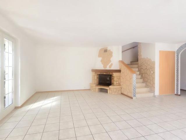 Haus mieten in Cossonay-Ville, Waadt