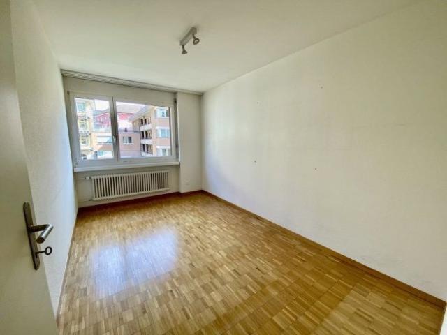 Apartment mieten in Rüti, Rüschlikon