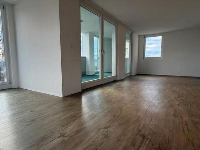 Apartment mieten in Laufen-Uhwiesen, Bezirk Andelfingen