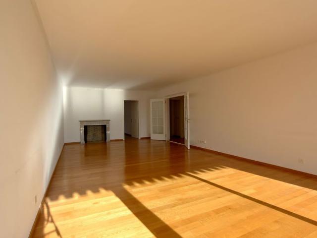Haus mieten in Einigen, Zürich
