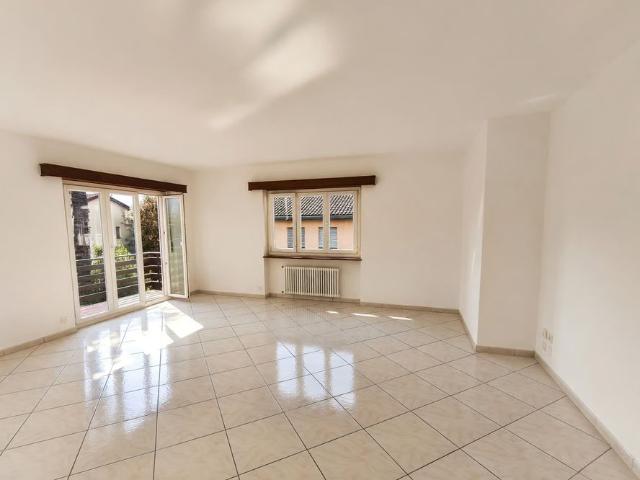 Apartment mieten in Comano, Distretto di Lugano