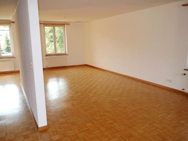 Haus mieten in Leuzigen, Bern