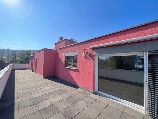 Dachwohnung kaufen in Delémont, Jura