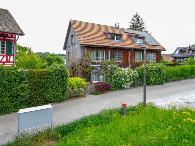 Einfamilienhaus kaufen in Seuzach, Zürich