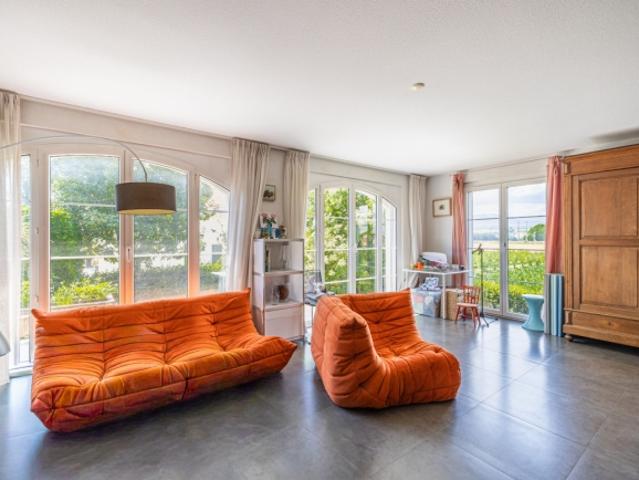 Einfamilienhaus kaufen in Chavornay, Waadt