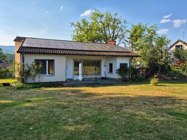 Einfamilienhaus mieten in Laufen, Basel-Landschaft