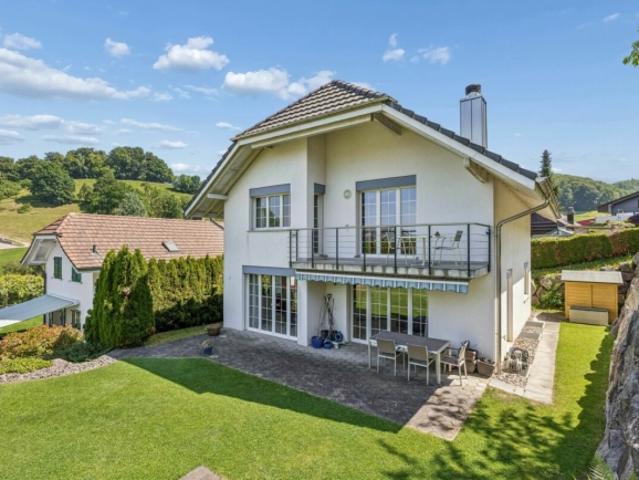 Einfamilienhaus kaufen in Muhen, Aargau
