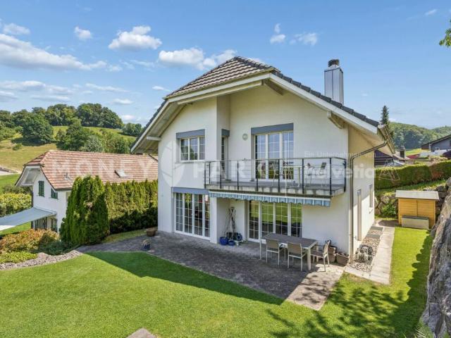 Einfamilienhaus kaufen in Muhen, Aargau